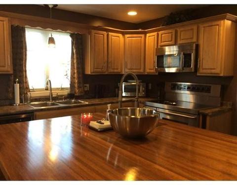 302 Neptune St, Fall River, MA 02721 photo 11