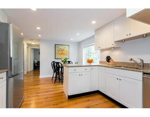 1019 Greendale Ave, Needham, MA 02492 photo 4