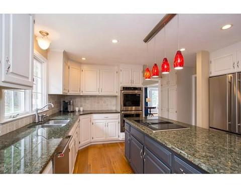 2 Wheelwright Rd, Medfield, MA 02052 photo 6