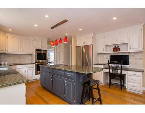 2 Wheelwright Rd, Medfield, MA 02052 photo 7