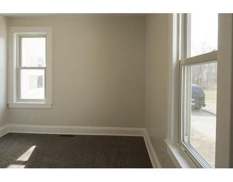 10 George St, Webster, MA 01570 photo 11