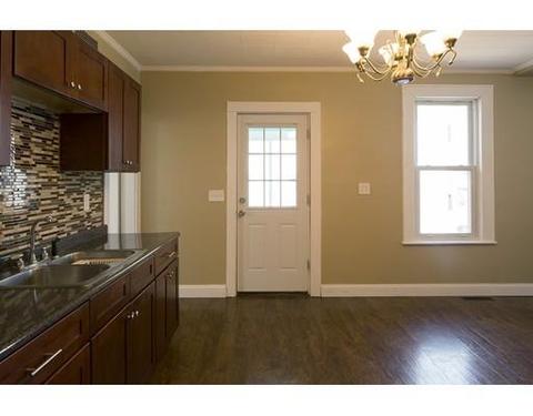 10 George St, Webster, MA 01570 photo 2