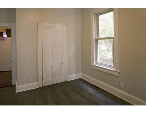 10 George St, Webster, MA 01570 photo 17