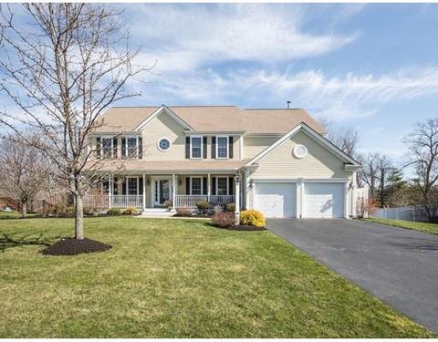 24 Robin Hill Rd, Danvers, MA 01923 photo 1