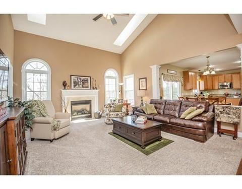 24 Robin Hill Rd, Danvers, MA 01923 photo 13