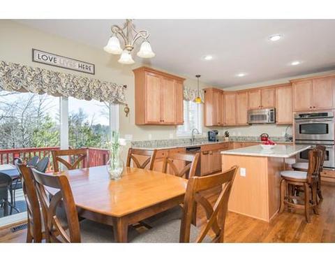 24 Robin Hill Rd, Danvers, MA 01923 photo 15