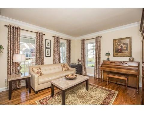 24 Robin Hill Rd, Danvers, MA 01923 photo 4