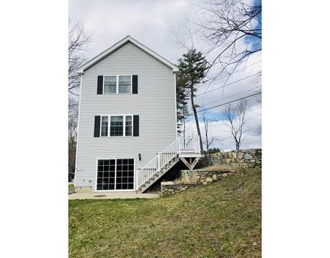5 Taft Ave, Mendon, MA 01756 photo 4