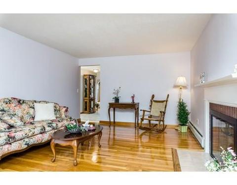 283 Mandalay Rd, Chicopee, MA 01020 photo 8