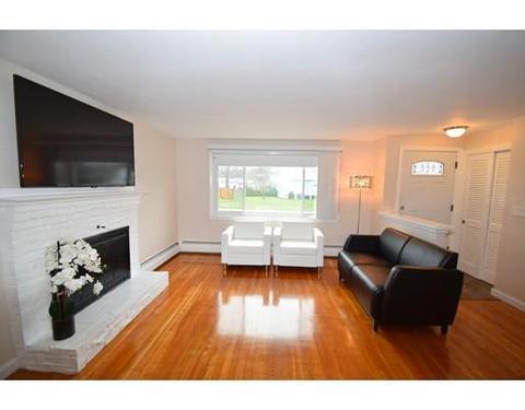 17 Michael Rd, Randolph, MA 02368 photo 2