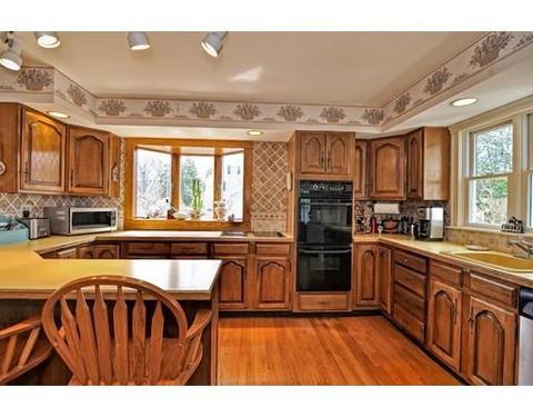 4 Tully Rd, Marblehead, MA 01945 photo 12