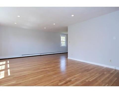 395 Maple St, Danvers, MA 01923 photo 5