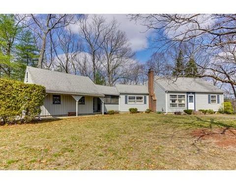12 Davis Rd, Hudson, MA 01749 photo 1