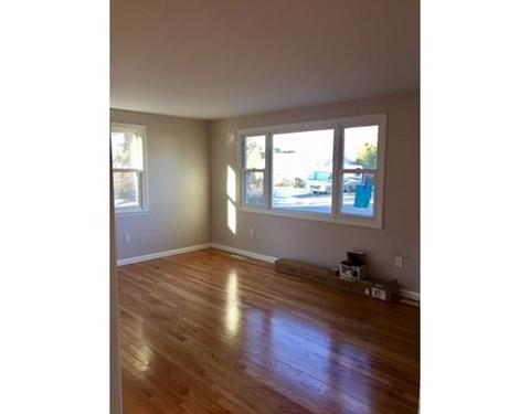 29 Morin Dr, Easthampton, MA 01027 photo 5