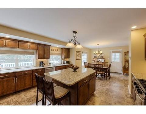 47 Kazbeck St, Springfield, MA 01151 photo 11
