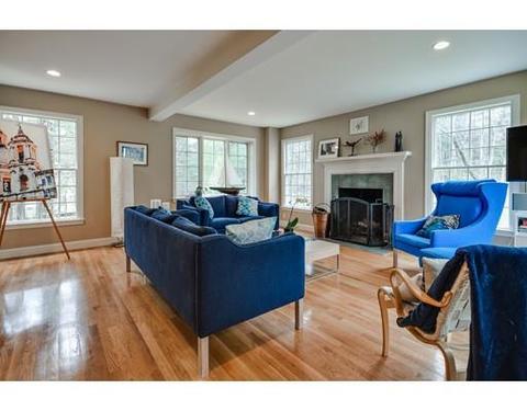 43 Walpole St, Dover, MA 02030 photo 9