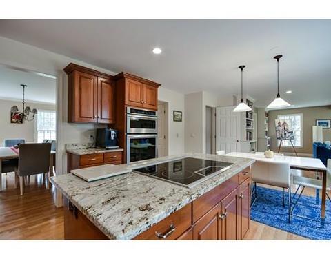 43 Walpole St, Dover, MA 02030 photo 5