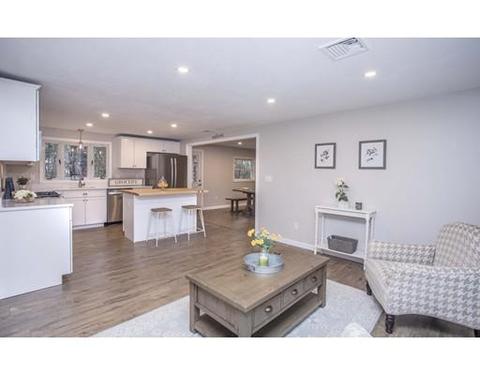 133 Temi Rd, Raynham, MA 02767 photo 5