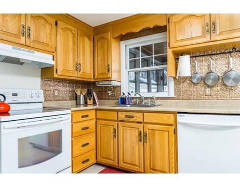 87 Francis St, Springfield, MA 01104 photo 10