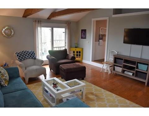 11 Hickory Ln, Webster, MA 01570 photo 4