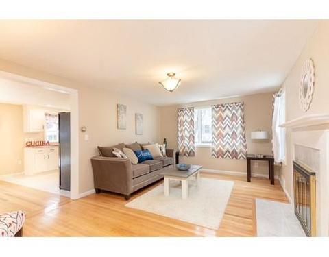 21 Burns Ave, Springfield, MA 01119 photo 5