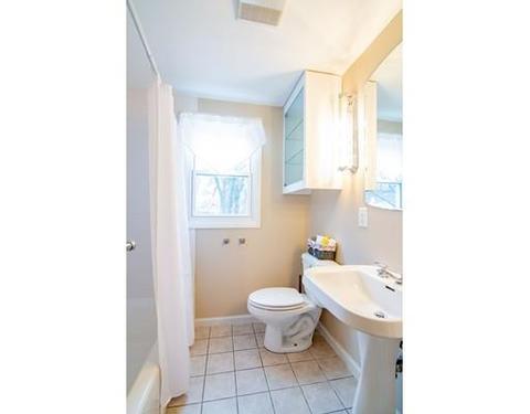 21 Burns Ave, Springfield, MA 01119 photo 9