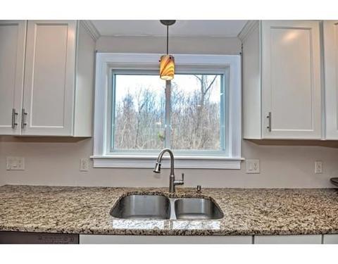 19 Cliff St, Worcester, MA 01607 photo 8