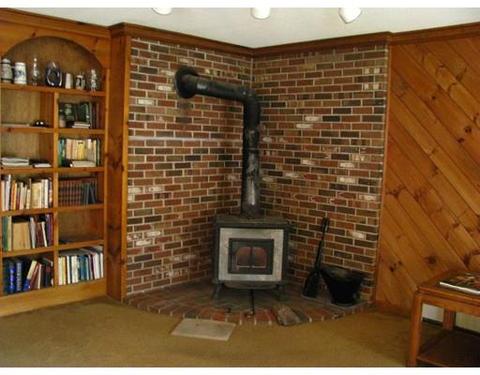 2 Bumpy Hill Rd, Ware, MA 01082 photo 6