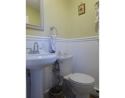 436 Massasoit Rd, Worcester, MA 01604 photo 18