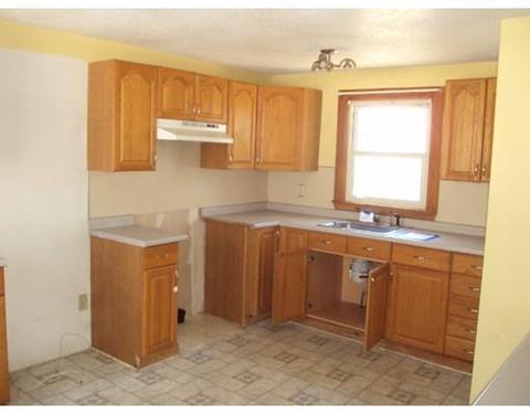 2 Maple St, Southwick, MA 01077 photo 6