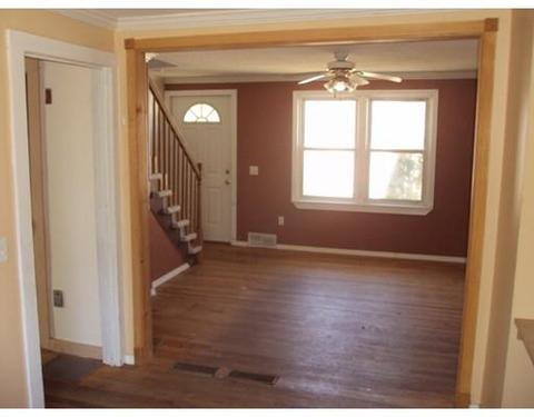 2 Maple St, Southwick, MA 01077 photo 7