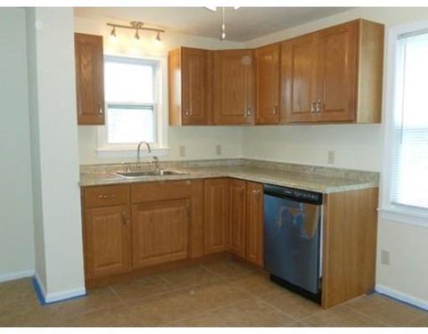 109 Redlands St, Springfield, MA 01104 photo 3