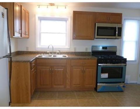 109 Redlands St, Springfield, MA 01104 photo 11
