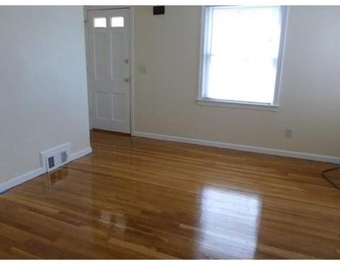 109 Redlands St, Springfield, MA 01104 photo 16