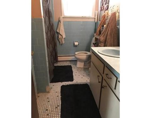 1097 S Main St, Fall River, MA 02724 photo 4