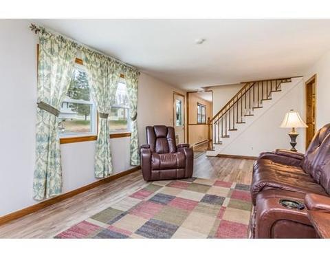 20 Sunset Ave, Derry, NH 03038 photo 3
