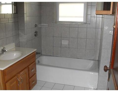 61 Lafayette St, Fall River, MA 02723 photo 9