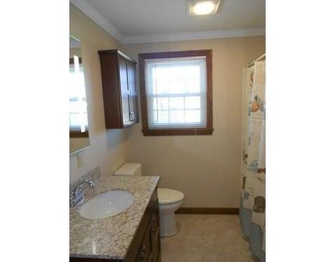 43 Laskowski St, Chicopee, MA 01020 photo 17