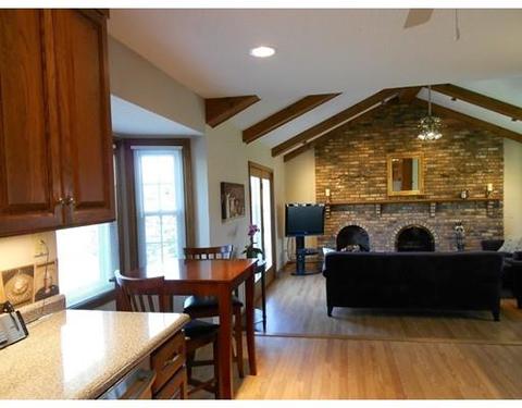 43 Laskowski St, Chicopee, MA 01020 photo 11