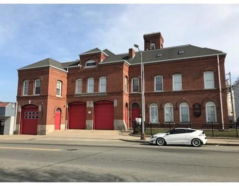 1058 Pleasant St, Fall River, MA 02723 photo 1