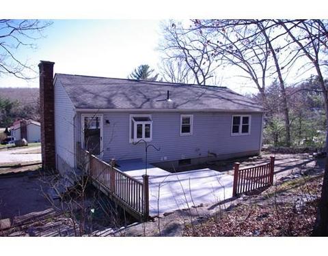 12 Circle Dr, Dudley, MA 01571 photo 5