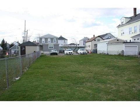 72 Cook St, Fall River, MA 02724 photo 4