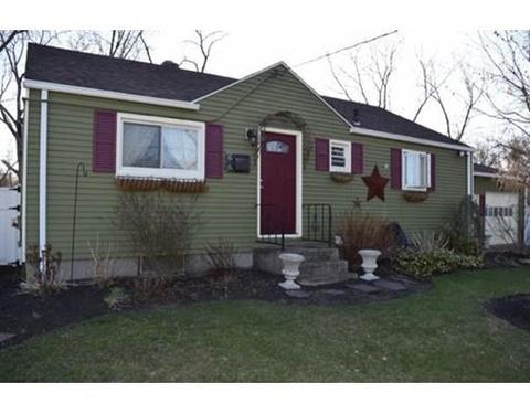 66 Suzanne St, Springfield, MA 01104 photo 3