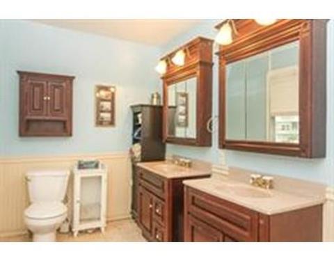 37 Westernview St, Springfield, MA 01108 photo 18