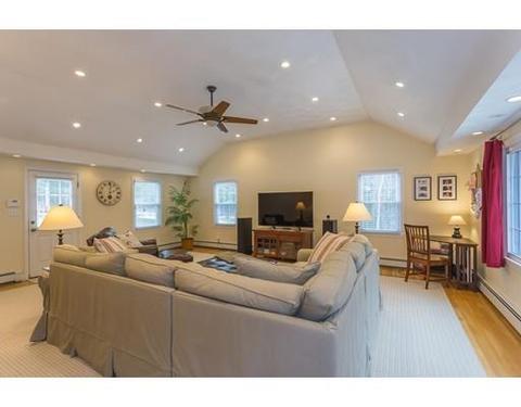 20 Moonpenny Dr, Boxford, MA 01921 photo 10