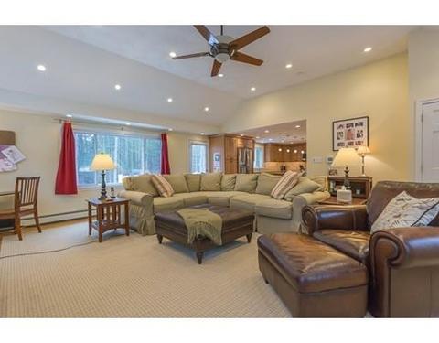 20 Moonpenny Dr, Boxford, MA 01921 photo 9