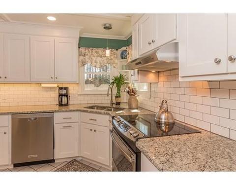24 Briggs St, Orange, MA 01364 photo 4