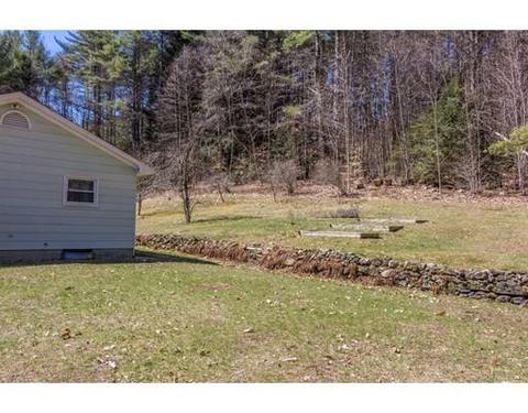 24 Briggs St, Orange, MA 01364 photo 17