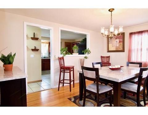 125 Clement St, Springfield, MA 01118 photo 14