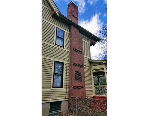 198 Florida St, Springfield, MA 01109 photo 3